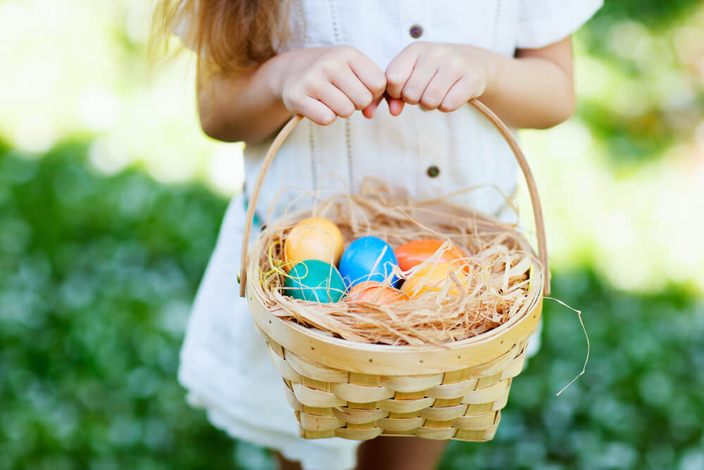 Eggs hunt in Paris